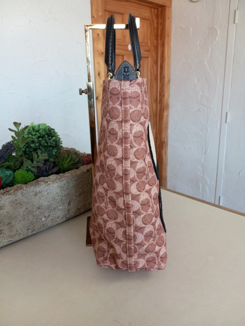 Coach Rogue Tote, Signature Canvas With Trompe L'oeil Print, Forever Collection - Picture 14 of 16